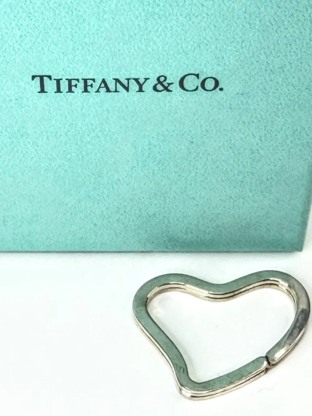 Vintage Tiffany & Co. Elsa Peretti Sterling Silver Heart Key Ring 1.5